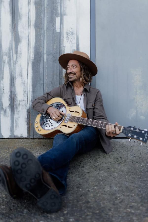 Jack London Revue: SOUL'D OUT PRESENTS: JESSE ROPER