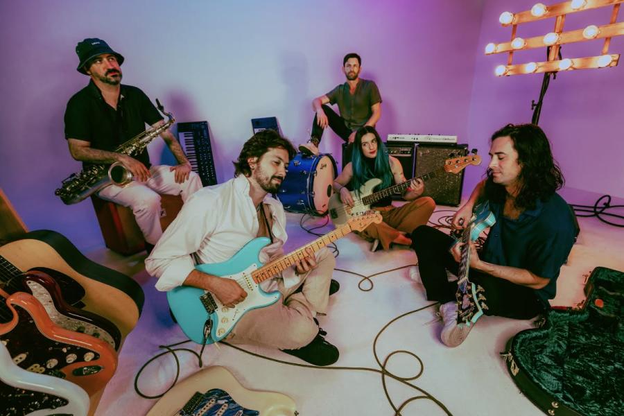 Jack London Revue: SOUL'D OUT PRESENTS: ANALOG DOG
